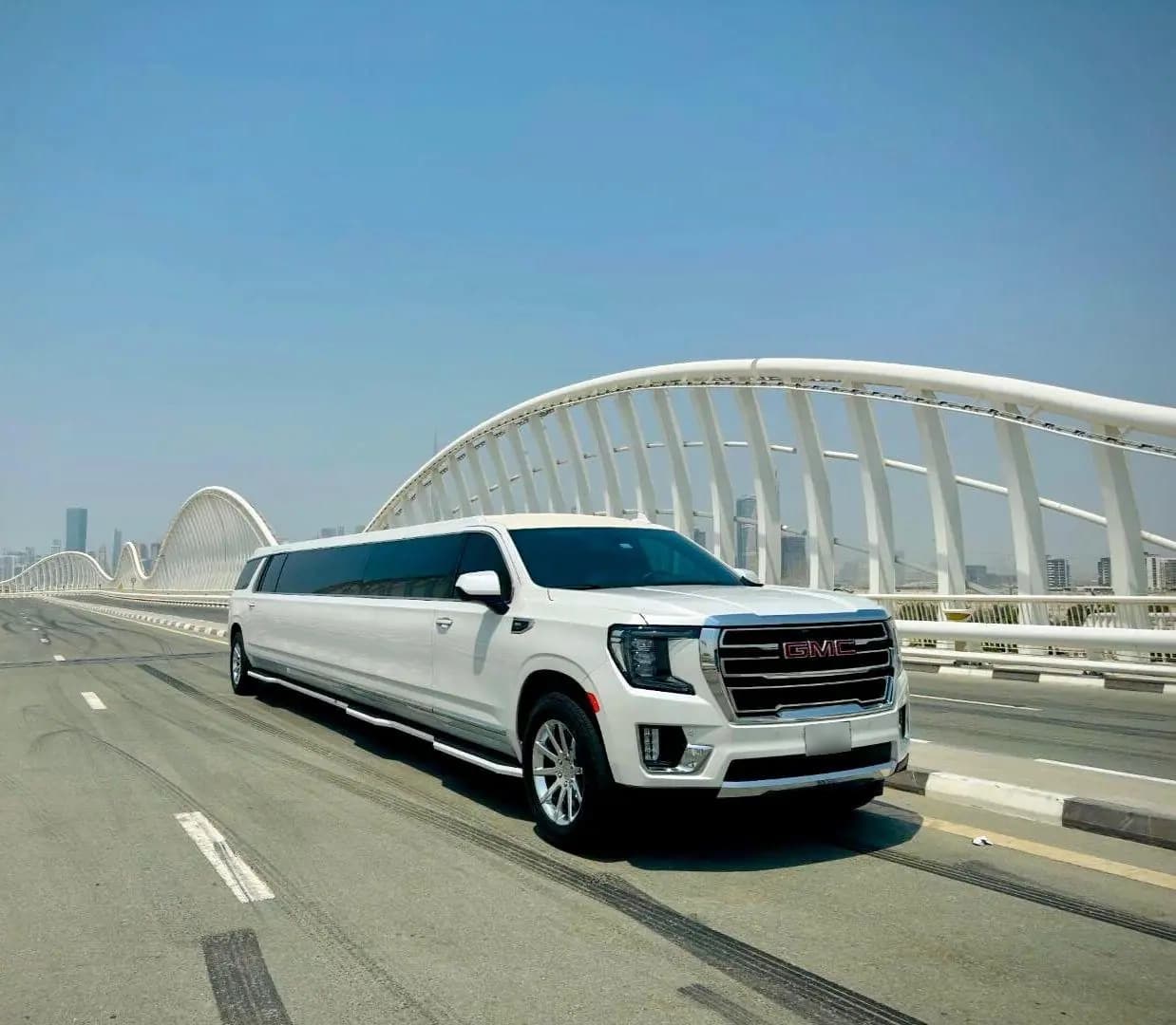 Stretch limousine hire Dubai Sharjah - wedding limo GMC Yukon Chrysler Emerald UAE