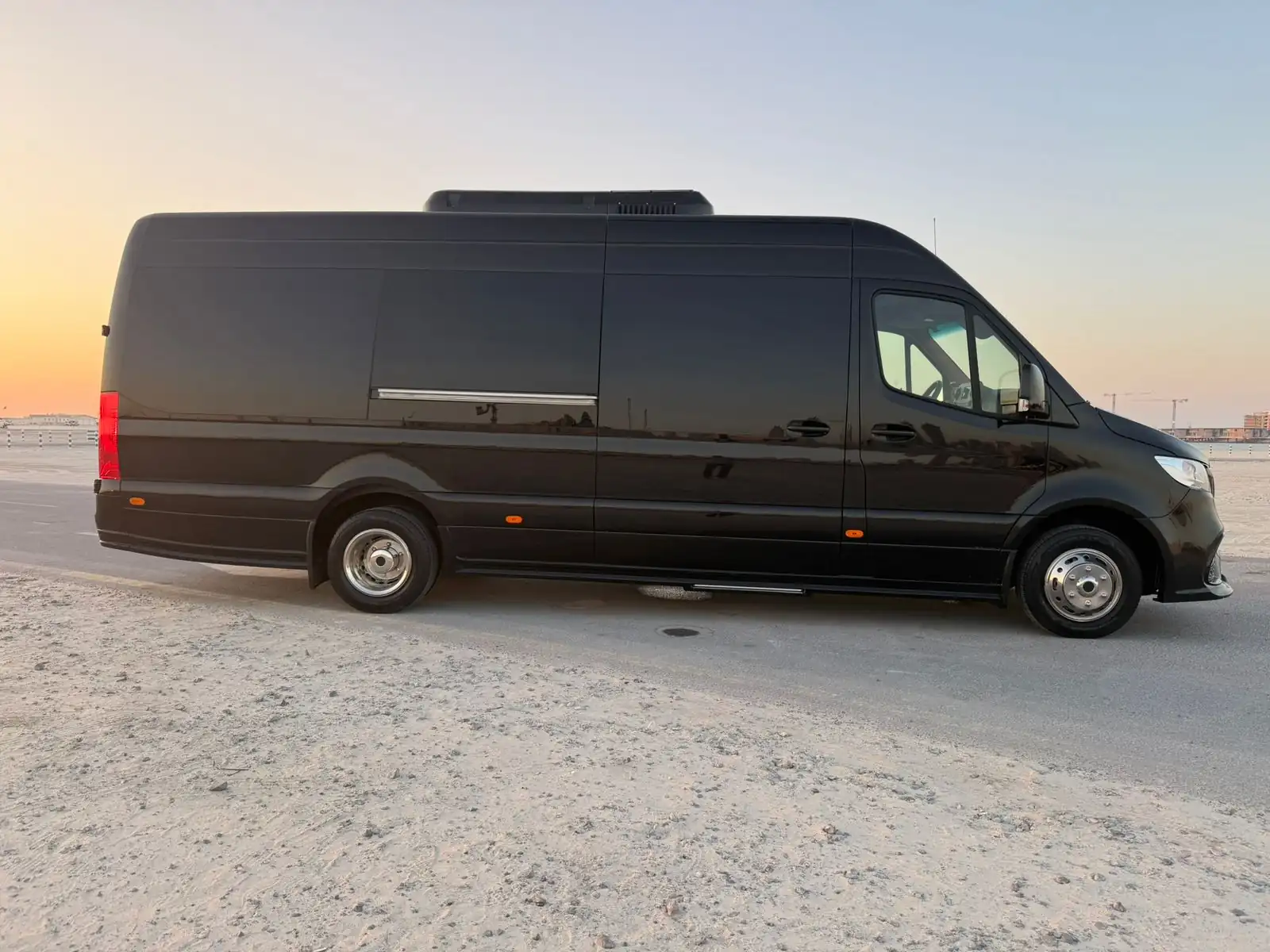 Mercedes Sprinter Business Class VIP - image 2