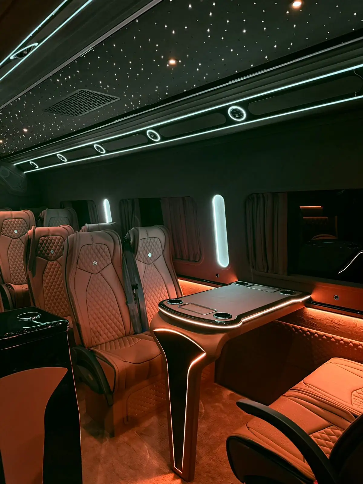 Mercedes Sprinter 19 Seater - image 5