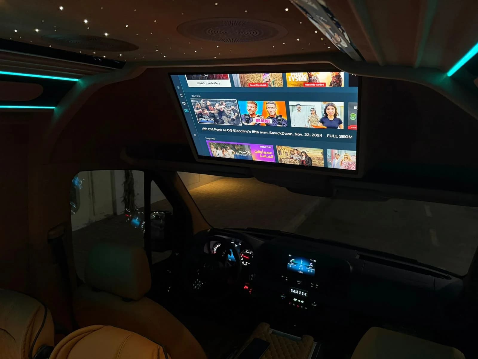 Mercedes Sprinter 19 Seater - image 7