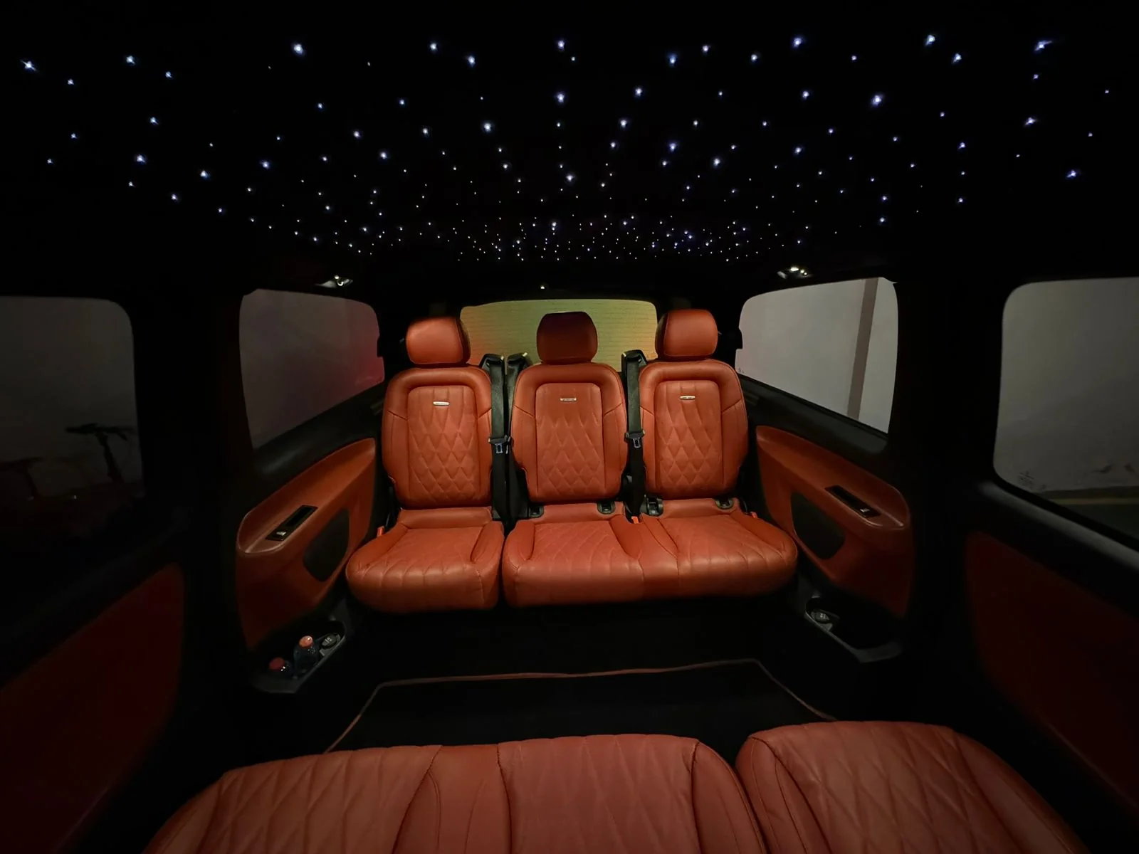 Mercedes VIP Trend 250 - image 5