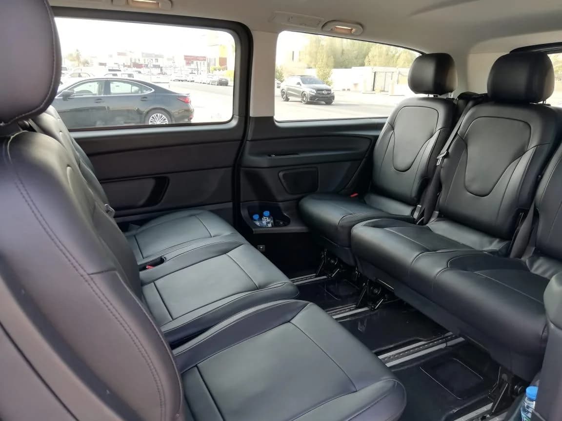 Mercedes Vito Tourer - image 3