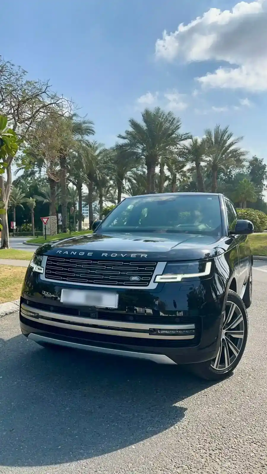 Range Rover chauffeur hire Dubai Abu Dhabi Sharjah